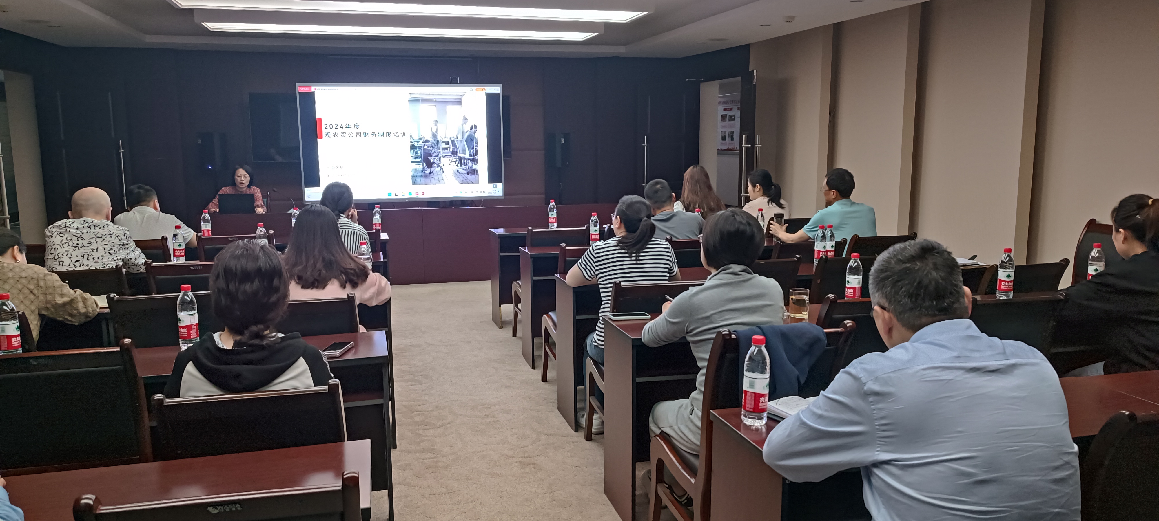 觀農(nóng)貿(mào)網(wǎng)站圖2.jpg 觀農(nóng)貿(mào)網(wǎng)站圖2.jpg